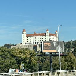 Vienna to Budapest One-Way Transfer Tour