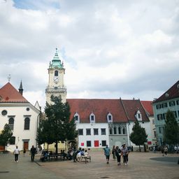 Budapest to Salzburg One-Way Transfer Tour