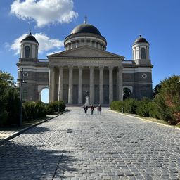 Bratislava to Budapest One-Way Transfer Tour