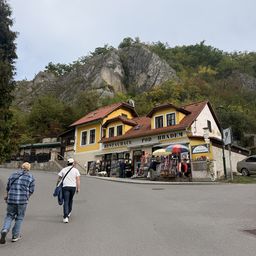 Prague to Munich One-Way Transfer Tour