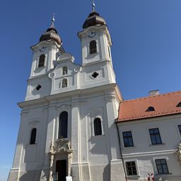 Budapest to Ljubljana One-Way Transfer Tour