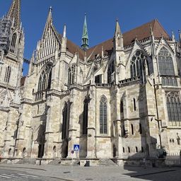 Munich to Prague One-Way Transfer Tour